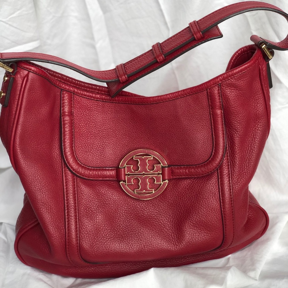 Tory Burch Authentic Amanda Slouchy Hobo